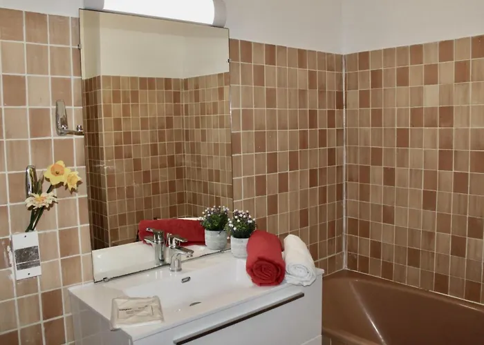 Les Flots-2 By Interhome